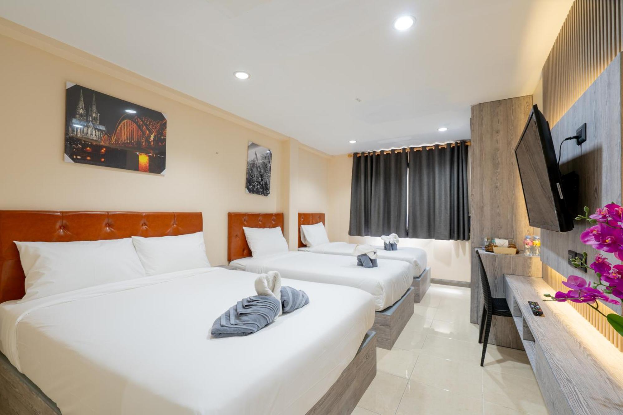 Square One Hotel Patong Eksteriør billede