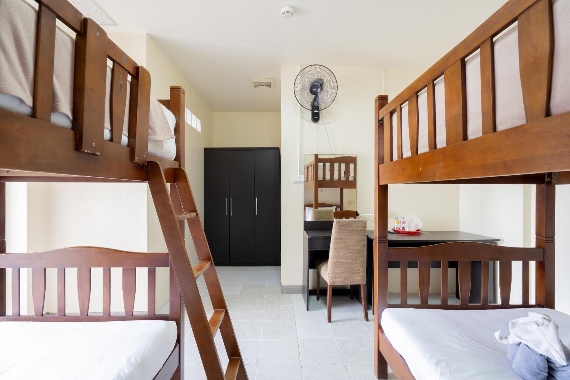 Square One Hotel Patong Eksteriør billede