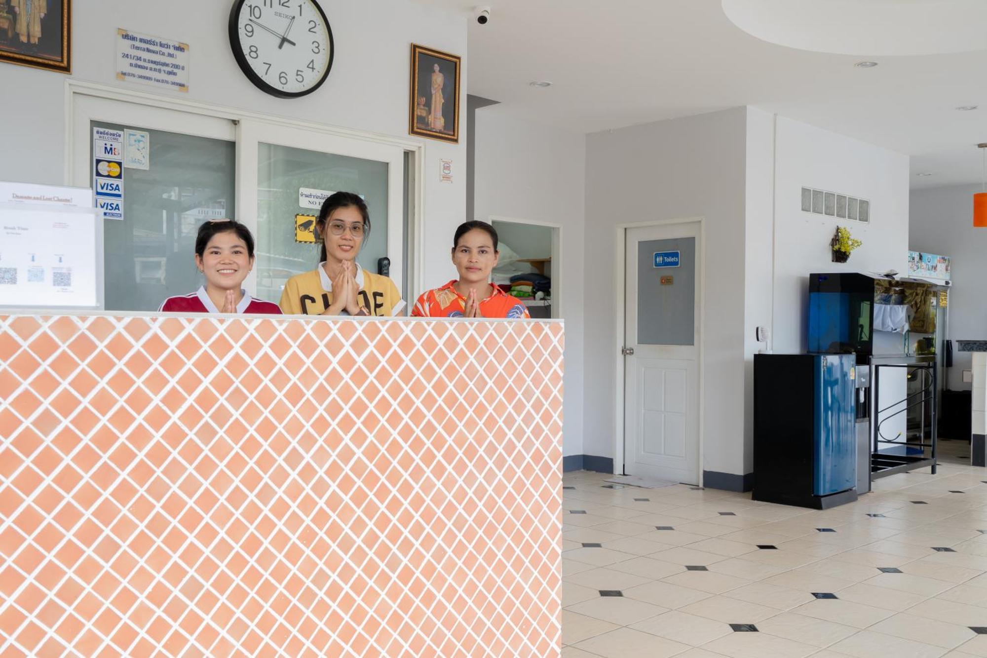 Square One Hotel Patong Eksteriør billede