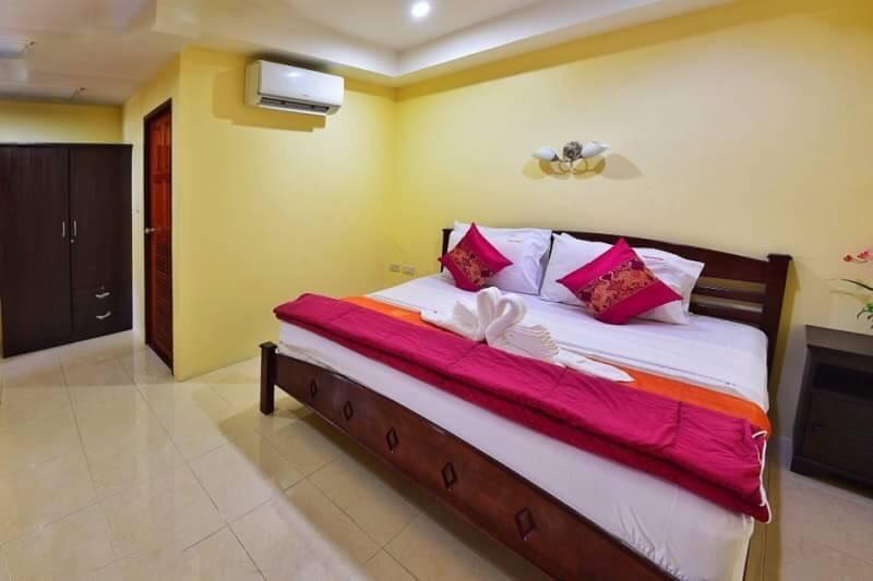 Square One Hotel Patong Eksteriør billede